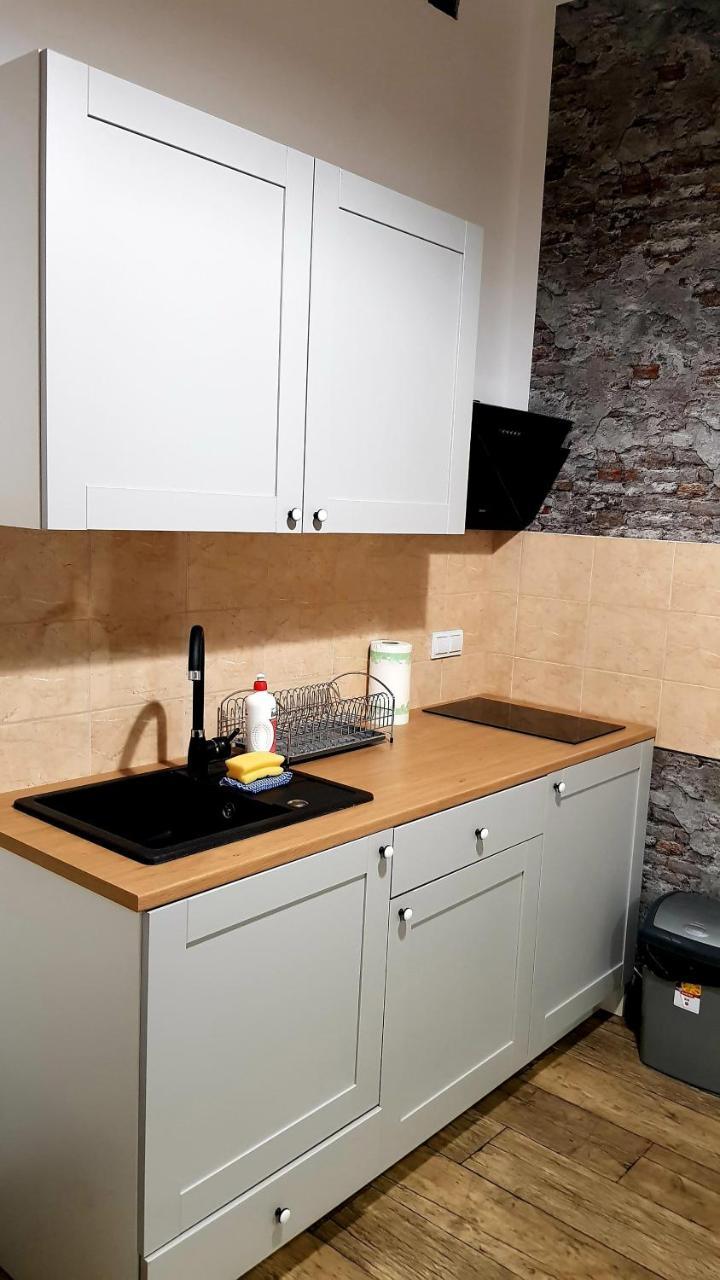 Apartamenty Rowna Kielce Bagian luar foto