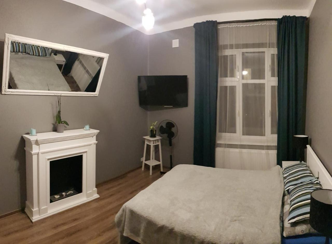 Apartamenty Rowna Kielce Bagian luar foto